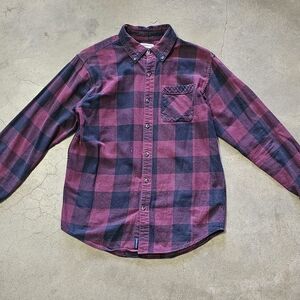 Magellan Outdoors Plaid Flannel Shirt (Size S – Classic Fit)